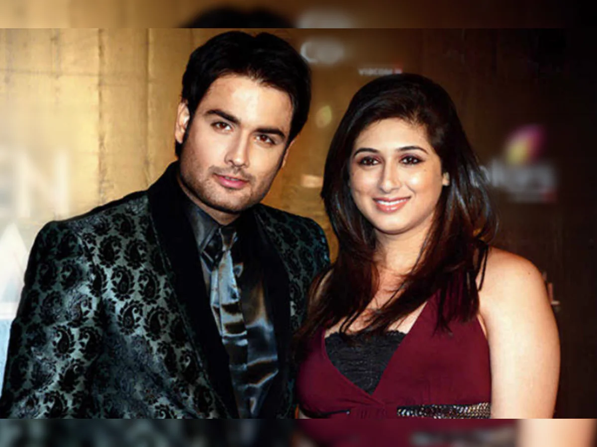 Vivian Dsena